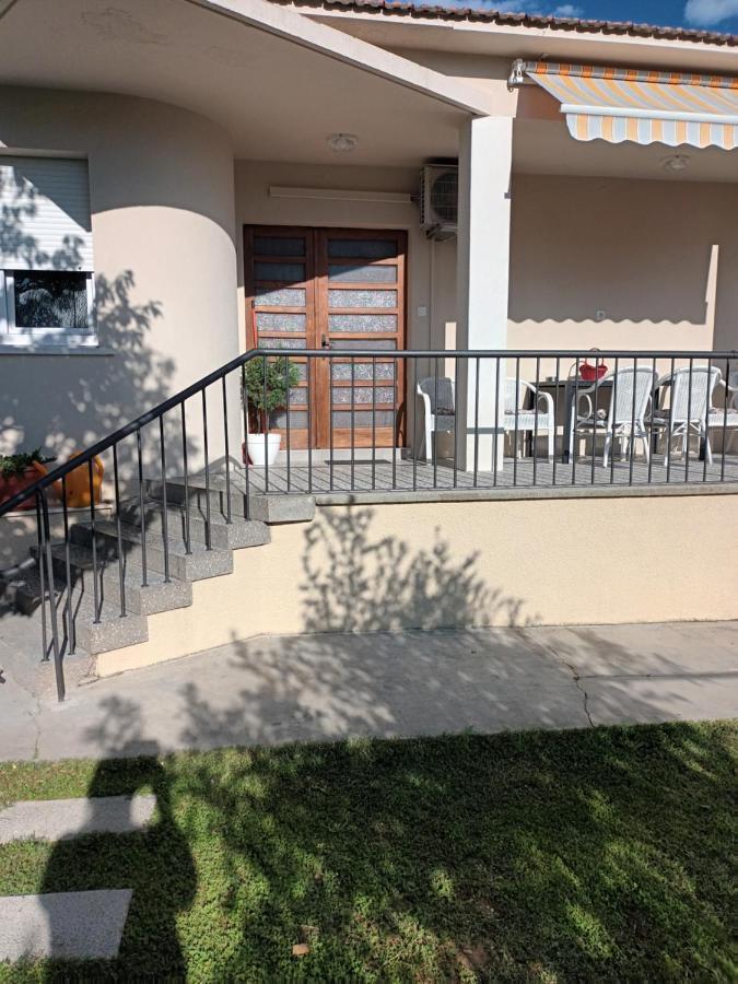 House - Apartman Sarah คาชเตลา ภายนอก รูปภาพ